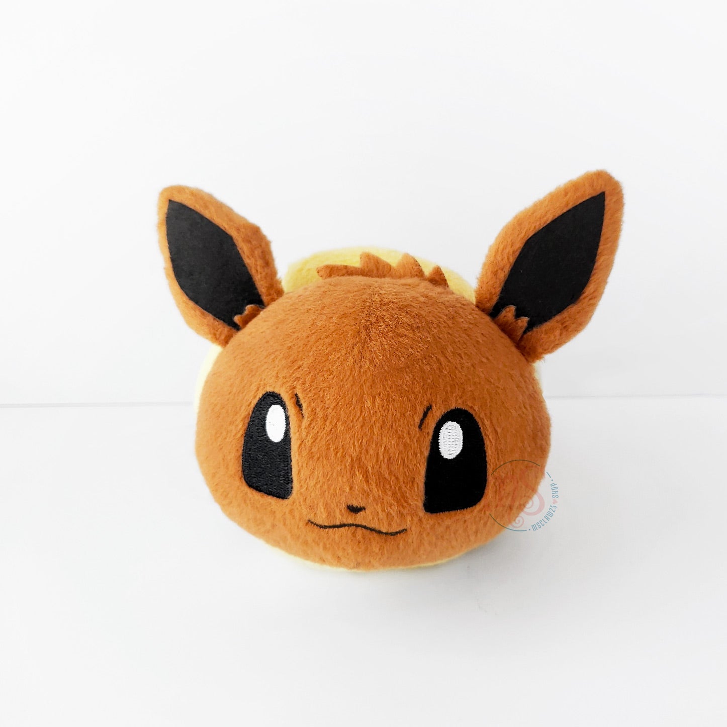 Small eevee best sale plush