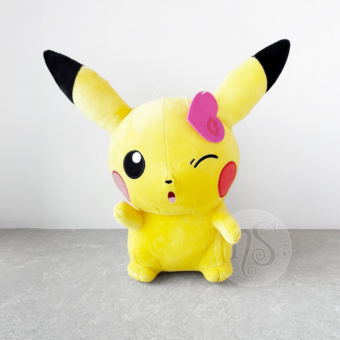 Pokémon | Sweet Kiss Move | Pikachu Big Plush