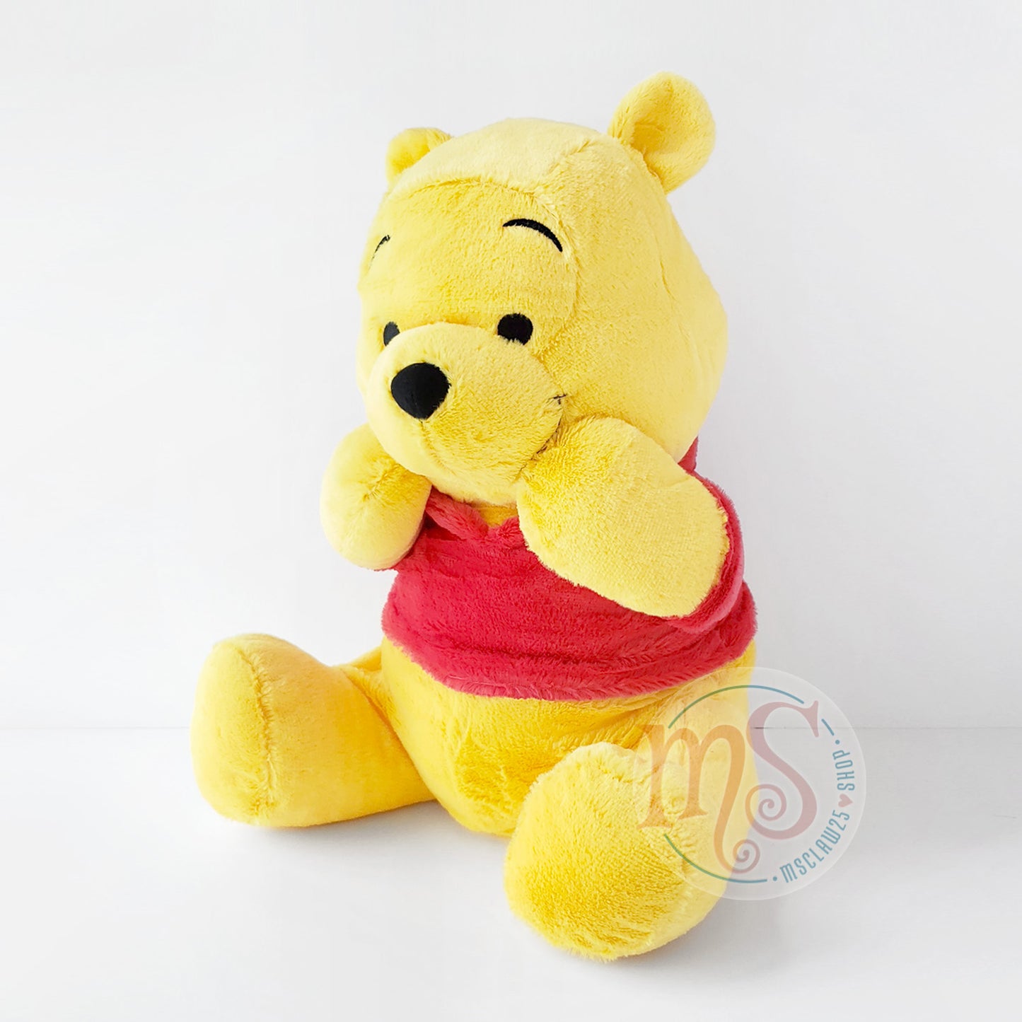 Winnie the Pooh | Pooh Sitting Super Big Plush