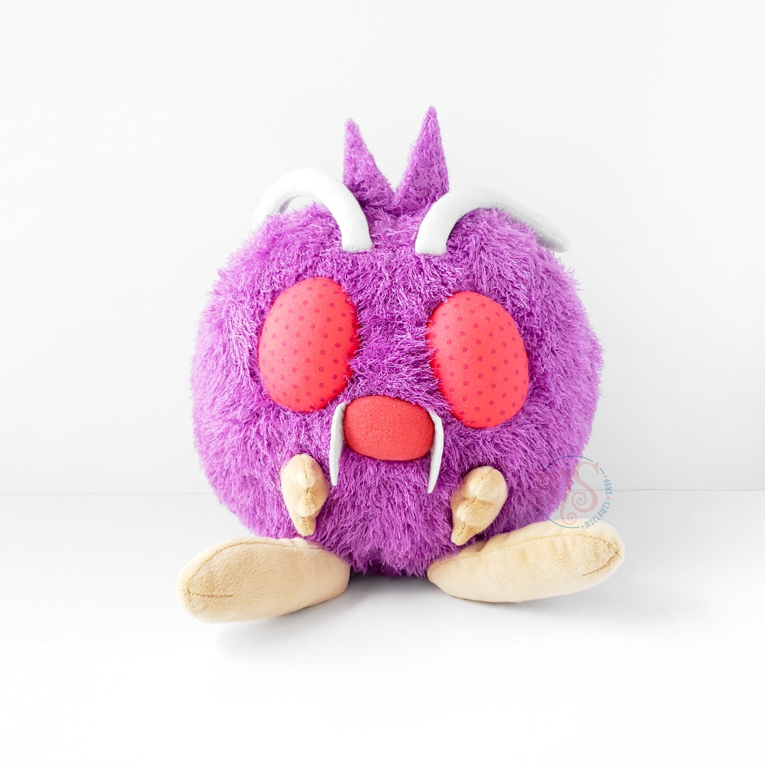 Pokémon | Venonat Fluffy Plush – MSClaw25