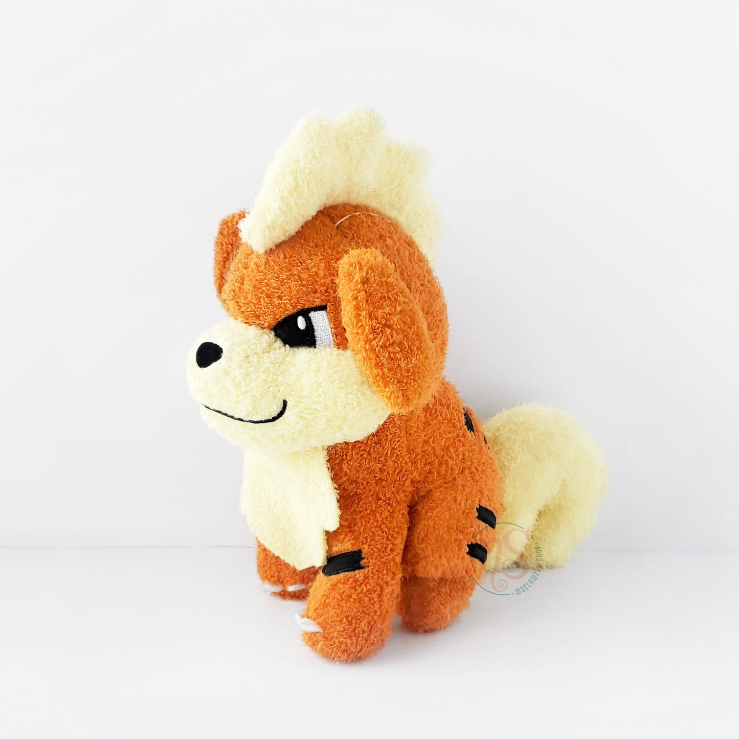 Pokémon | Growlithe Fluffy Plush