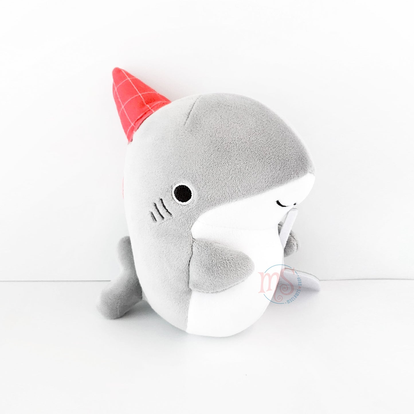 Odekake Kozame | Cleaner (Sweeping) Mochi Small Plush