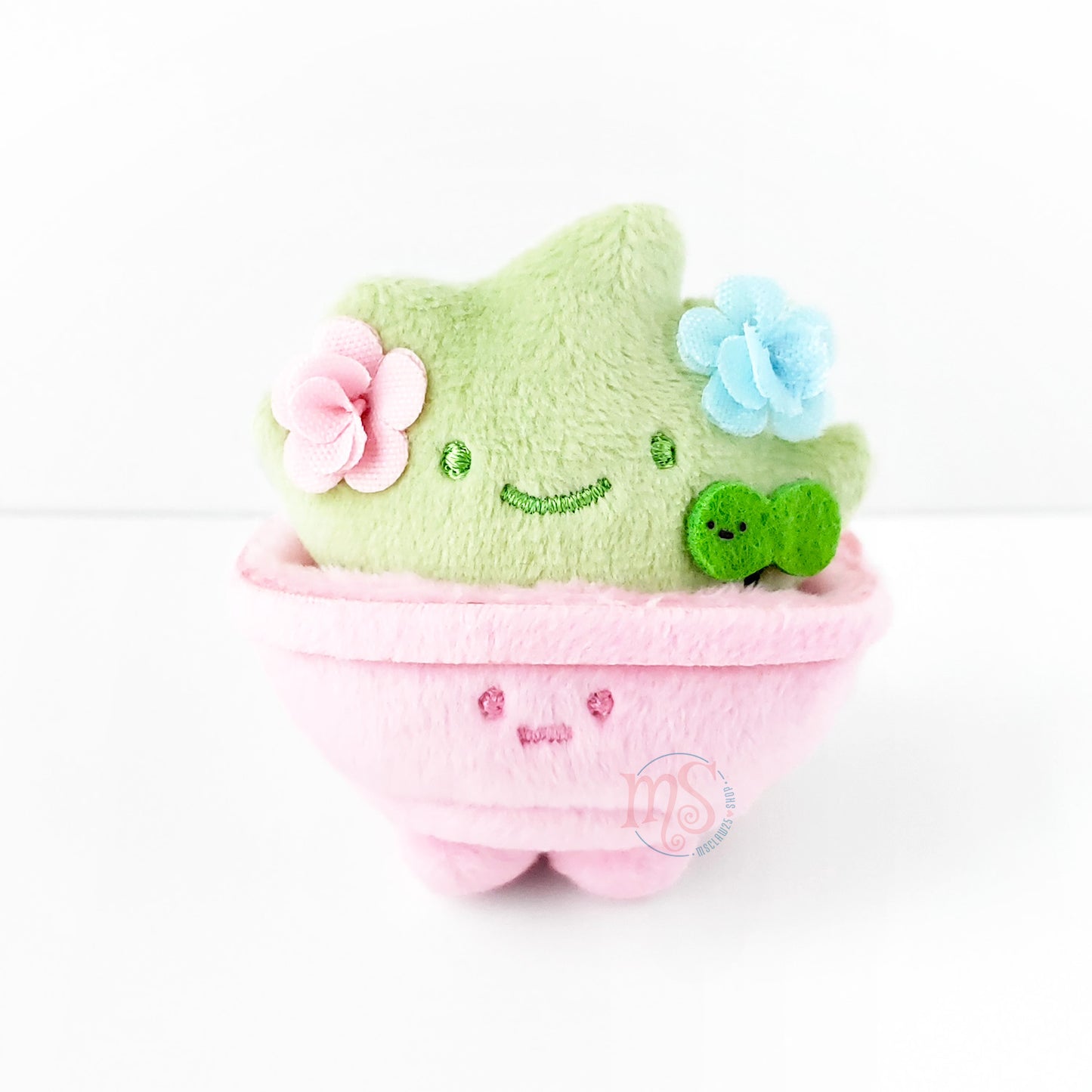 Sumikko Gurashi | Sumikko Mono SumiKore: Love Series | Zassou Weed (Pot) Tenori Mini Plush