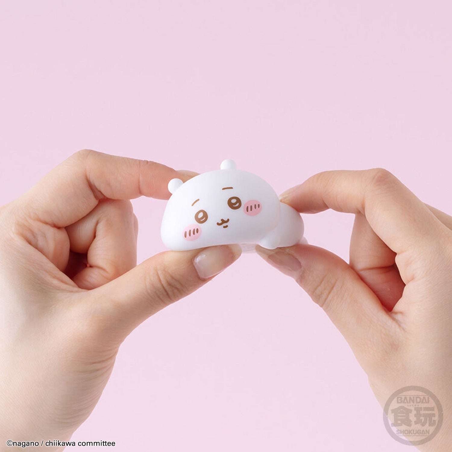 Chiikawa | Mocchiri Kororin | Momonga Laying Vinyl Figure – MSClaw25