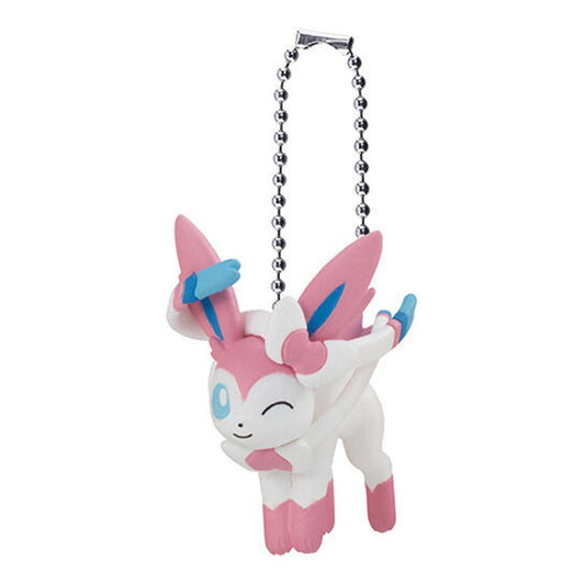 Pokémon | Pinch and Connect 12 | Sylveon Keychain Mini Figure