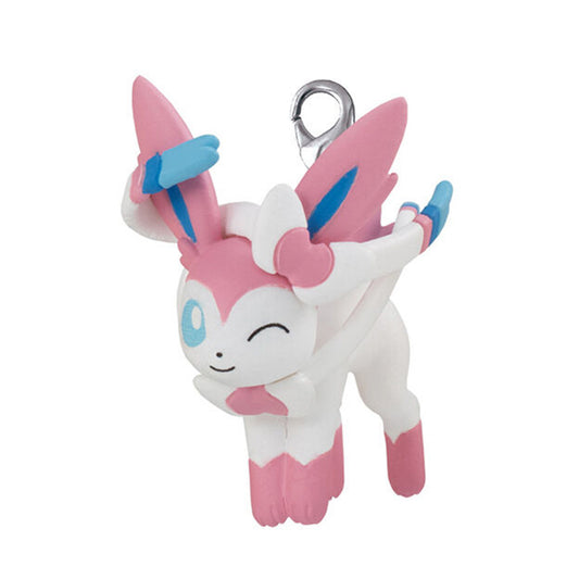 Pokémon | Pinch and Connect 12 | Sylveon Clasp Mini Figure