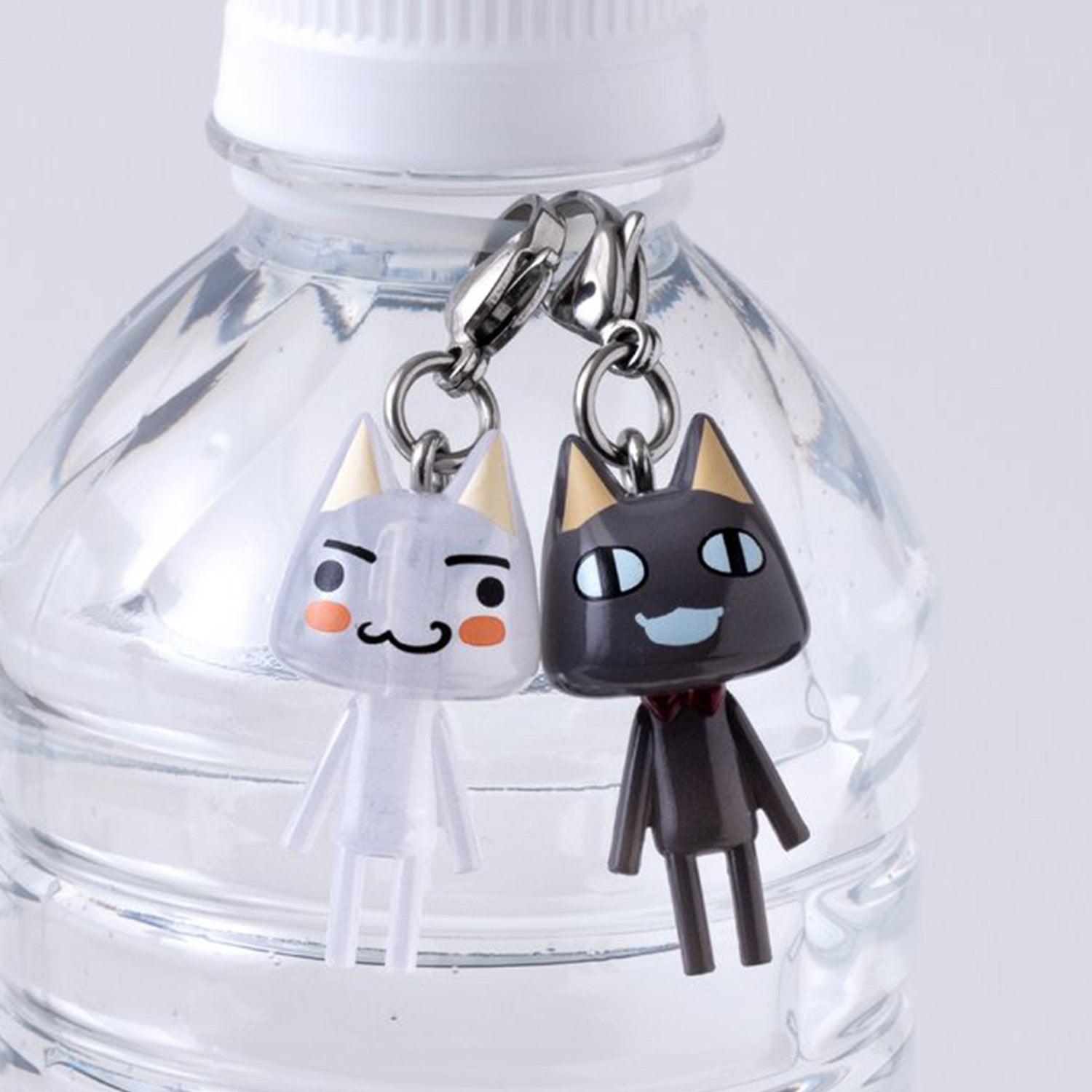 Doko Demo Issho | Mejirushi Personal Marker 1 | Kuro Keychain